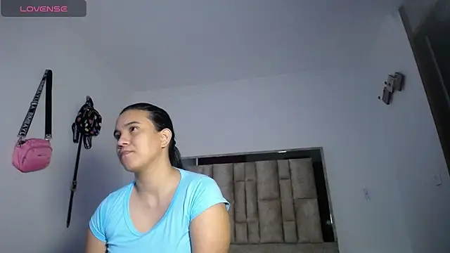 tiffany  pink online show from 11/15/25, 10:03