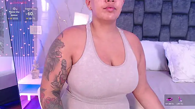 Snapshot of WildyTemping chatting on 11/22/25, 05:45 WildyTemping online show from 11/22/25, 05:45