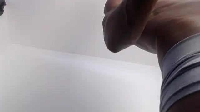 drake brwon 23 online show from 11/11/25, 06:14