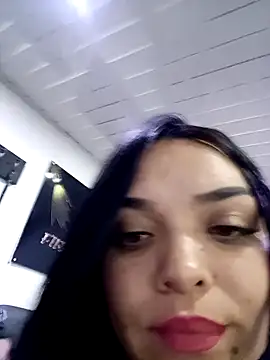 Dione   online show from 02/05/25, 12:20