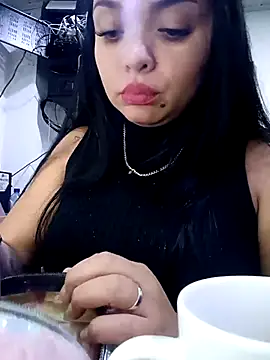 Dione   online show from 02/16/25, 06:54