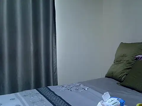 East queen online show from 11/16/25, 09:47