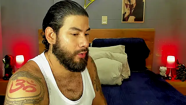 Snapshot of Prometeo-grizzly chatting on 09/30/25, 02:17 Prometeo-grizzly online show from 09/30/25, 02:17