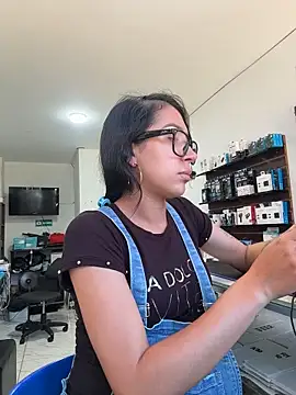  alabina  online show from 04/14/26, 03:28