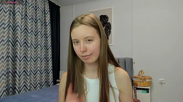 Peggy Beauty online show from 03/10/25, 01:23