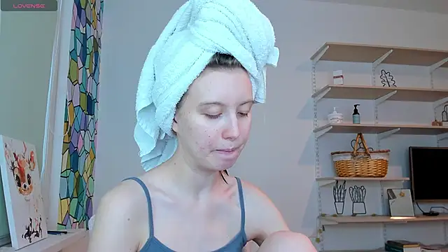 Peggy Beauty online show from 10/11/25, 02:29