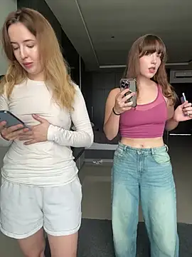 Nura n Sarah online show from 06/19/26, 05:13