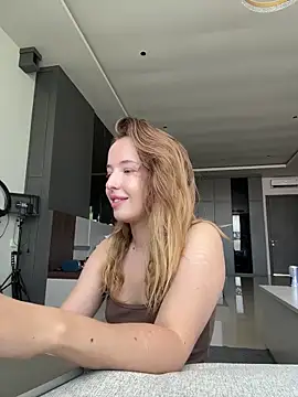 Nura n Sarah online show from 04/01/26, 05:09