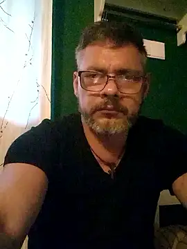 Snapshot of Mikemike19m chatting on 02/13/25, 02:31 Mikemike19m online show from 02/13/25, 02:31