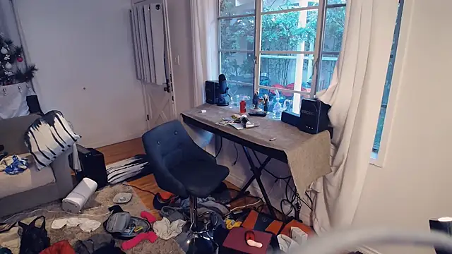 Snapshot of JACKJAKESONPNP chatting on 12/18/24, 03:11 JACKJAKESONPNP online show from 12/18/24, 03:11