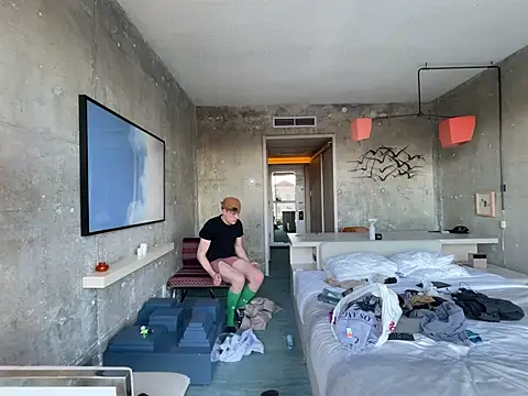 Snapshot of JACKJAKESONPNP chatting on 01/01/25, 11:18 JACKJAKESONPNP online show from 01/01/25, 11:18