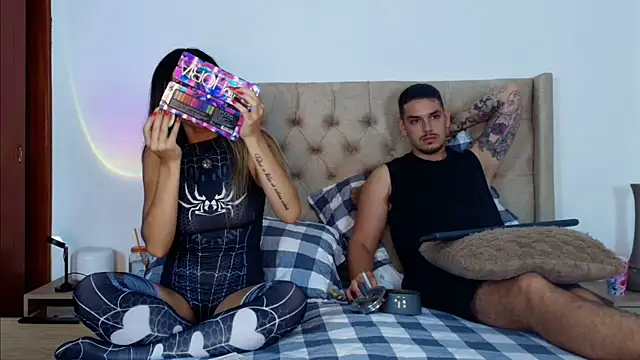 Rose dom online show from 10/05/25, 01:29