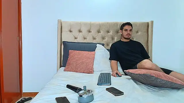 Rose dom online show from 01/19/25, 11:10