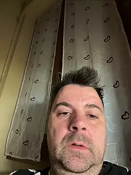 Snapshot of h4cAlex chatting on 12/15/24, 05:10 h4cAlex online show from 12/15/24, 05:10