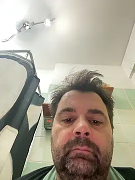 Snapshot of h4cAlex chatting on 10/01/25, 07:18 h4cAlex online show from 10/01/25, 07:18