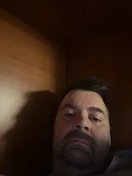 Snapshot of h4cAlex chatting on 11/10/25, 06:46 h4cAlex online show from 11/10/25, 06:46