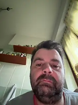 Snapshot of h4cAlex chatting on 04/08/26, 05:58 h4cAlex online show from 04/08/26, 05:58