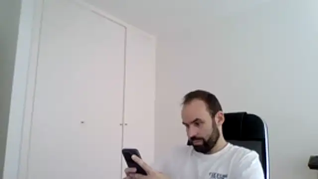 joaodias 97 online show from 05/04/26, 03:59