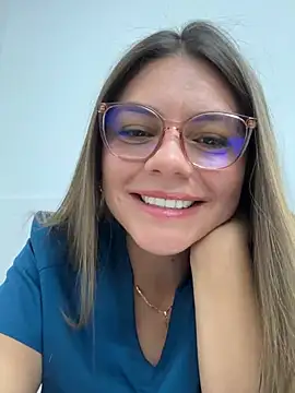 Snapshot of alicee16 chatting on 02/01/25, 07:23 alicee16 online show from 02/01/25, 07:23