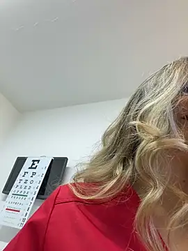 alicee16 online show from 01/17/26, 03:37