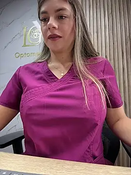 alicee16 online show from 05/04/26, 06:55