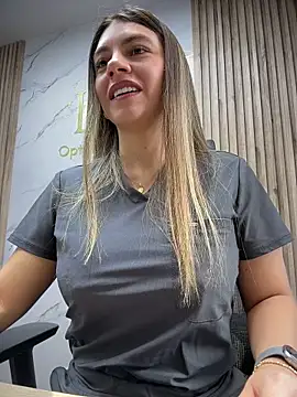 alicee16 online show from 05/12/26, 06:58