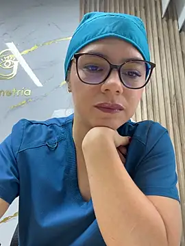 alicee16 online show from 02/12/26, 08:52