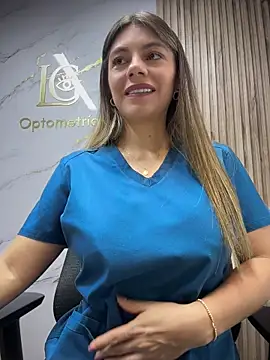 alicee16 online show from 05/11/26, 07:11