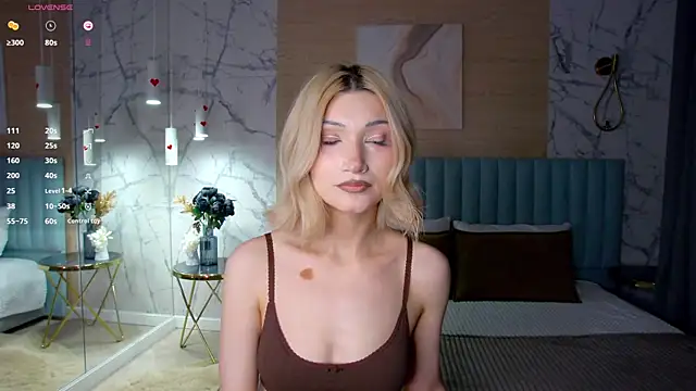 CarolReeves online show from 03/24/26, 07:36