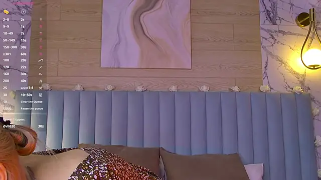 Snapshot of CarolReeves chatting on 03/15/25, 12:34 CarolReeves online show from 03/15/25, 12:34