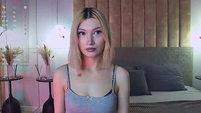 CarolReeves online show from 03/28/26, 04:52