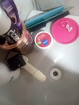 Raquelluciano online show from 03/17/26, 05:27