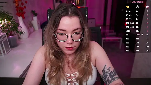 RemyCute online show from 02/25/26, 06:41