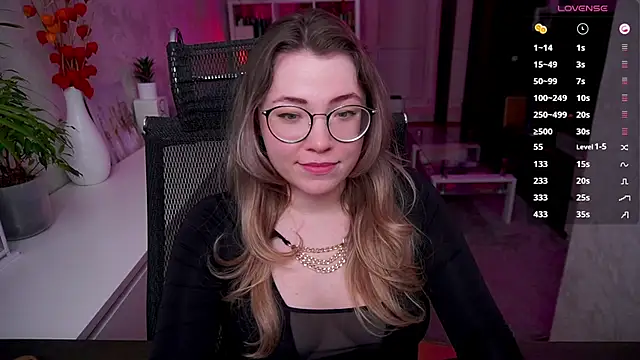 RemyCute online show from 04/19/26, 06:10