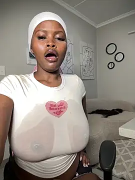 Snapshot of Neelo-Smith chatting on 09/28/25, 03:35 Neelo-Smith online show from 09/28/25, 03:35