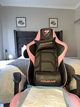 Snapshot of Neelo-Smith chatting on 02/04/25, 06:57 Neelo-Smith online show from 02/04/25, 06:57