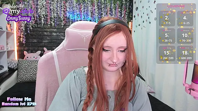 Snapshot of EmmyBunny chatting on 01/14/25, 03:26 EmmyBunny online show from 01/14/25, 03:26
