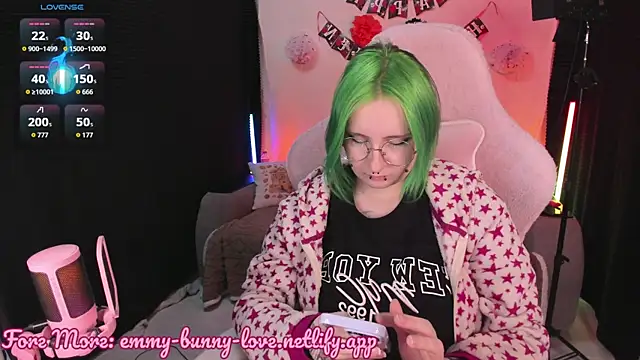 EmmyBunny online show from 11/05/25, 03:15