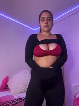 Alicia Ruiz online show from 02/04/26, 06:14