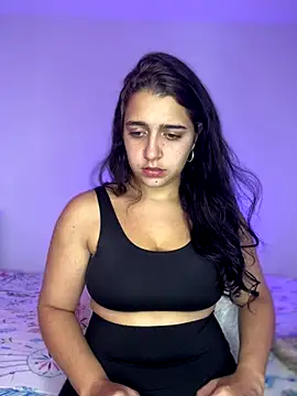 Alicia Ruiz online show from 11/11/25, 06:36