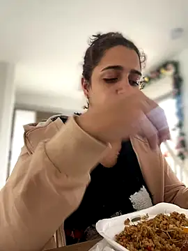 Alicia Ruiz online show from 01/08/26, 06:03