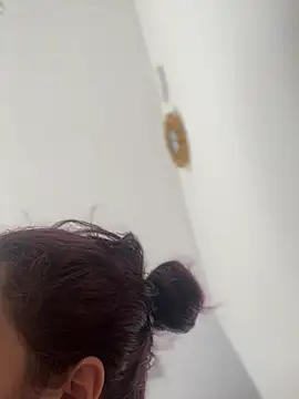 Alicia Ruiz online show from 11/28/25, 06:08