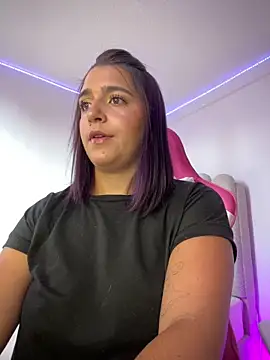 Alicia Ruiz online show from 04/23/26, 08:10