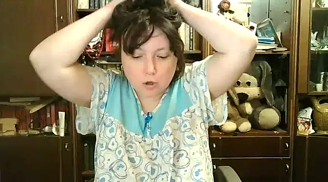 CarrieQPeach online show from 01/12/25, 05:33