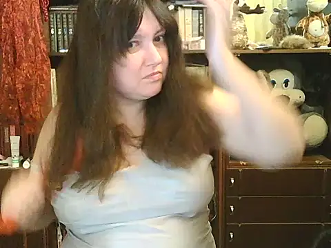 CarrieQPeach online show from 12/03/25, 06:18