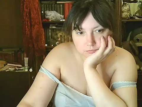 CarrieQPeach online show from 11/02/25, 08:14