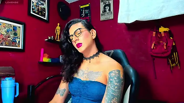 dariell smokesexx online show from 09/09/25, 10:14