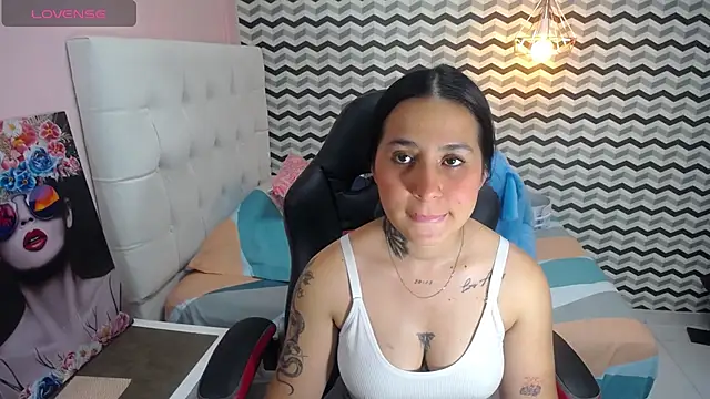 Snapshot of tianapiket chatting on 03/05/25, 07:06 tianapiket online show from 03/05/25, 07:06