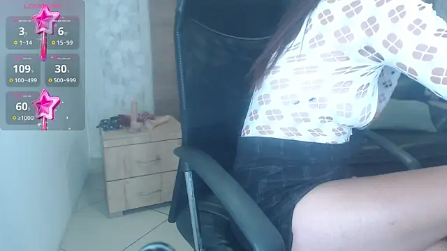 camilleDiaz16 online show from 03/12/25, 06:43