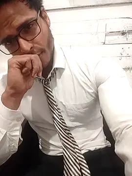 rounakhunk online show from 03/25/26, 11:31